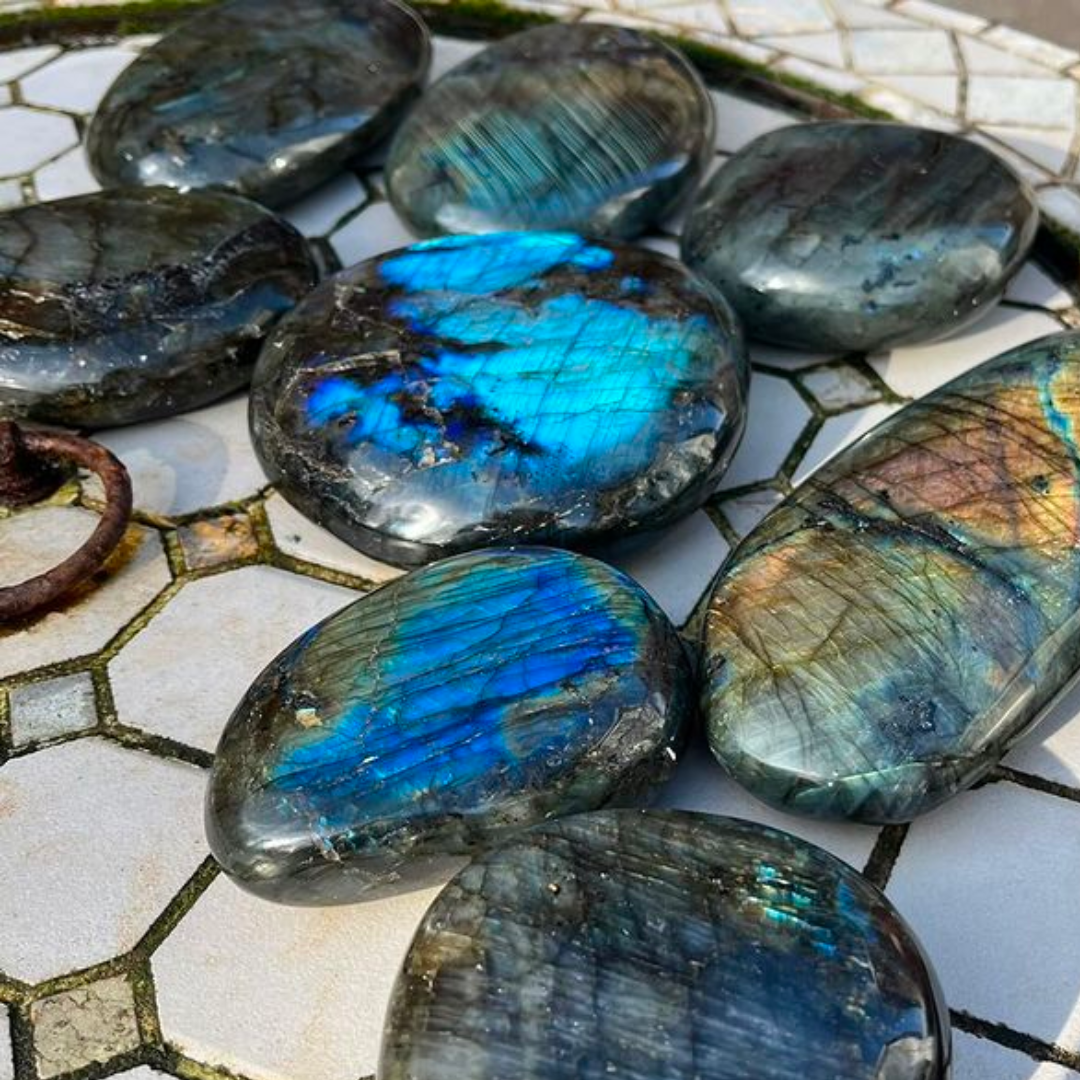 Labradorite Healing Properties