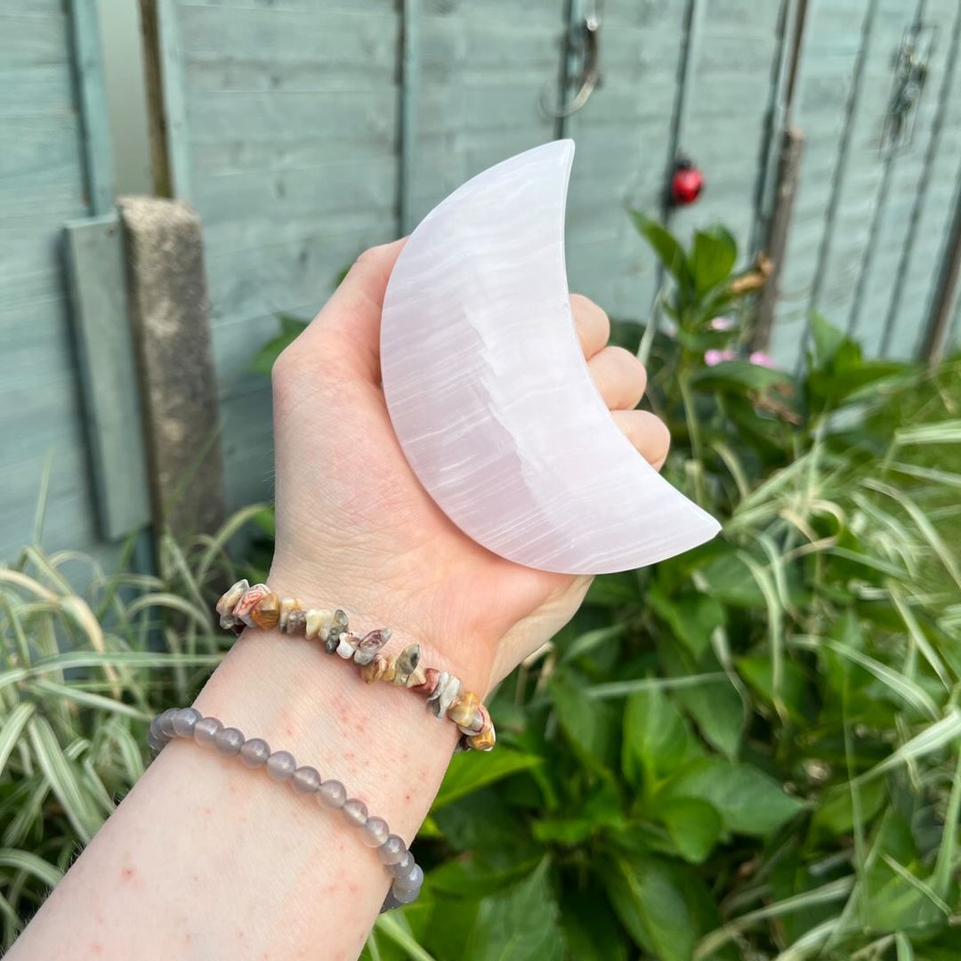 Mangano Calcite Healing Properties