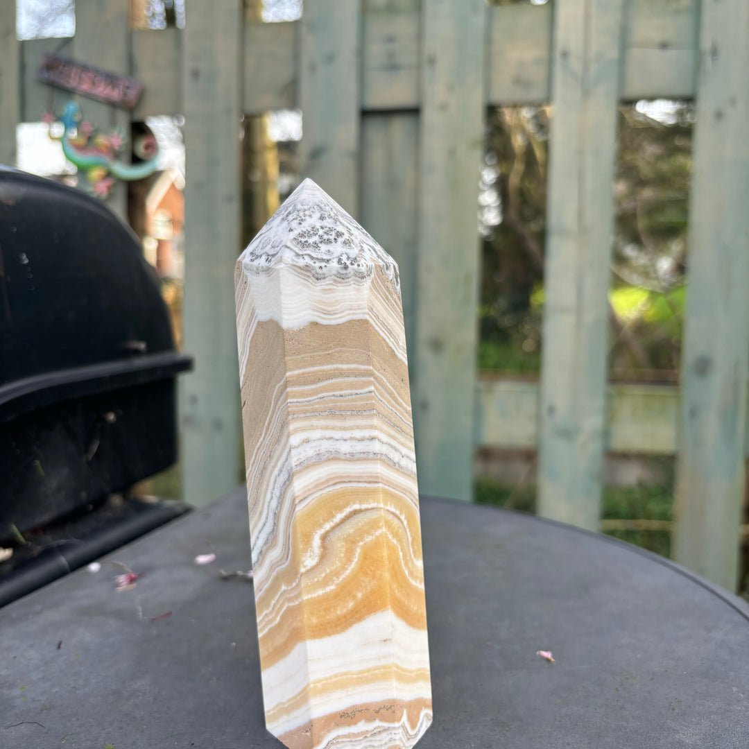 Yellow Banded Calcite Tower