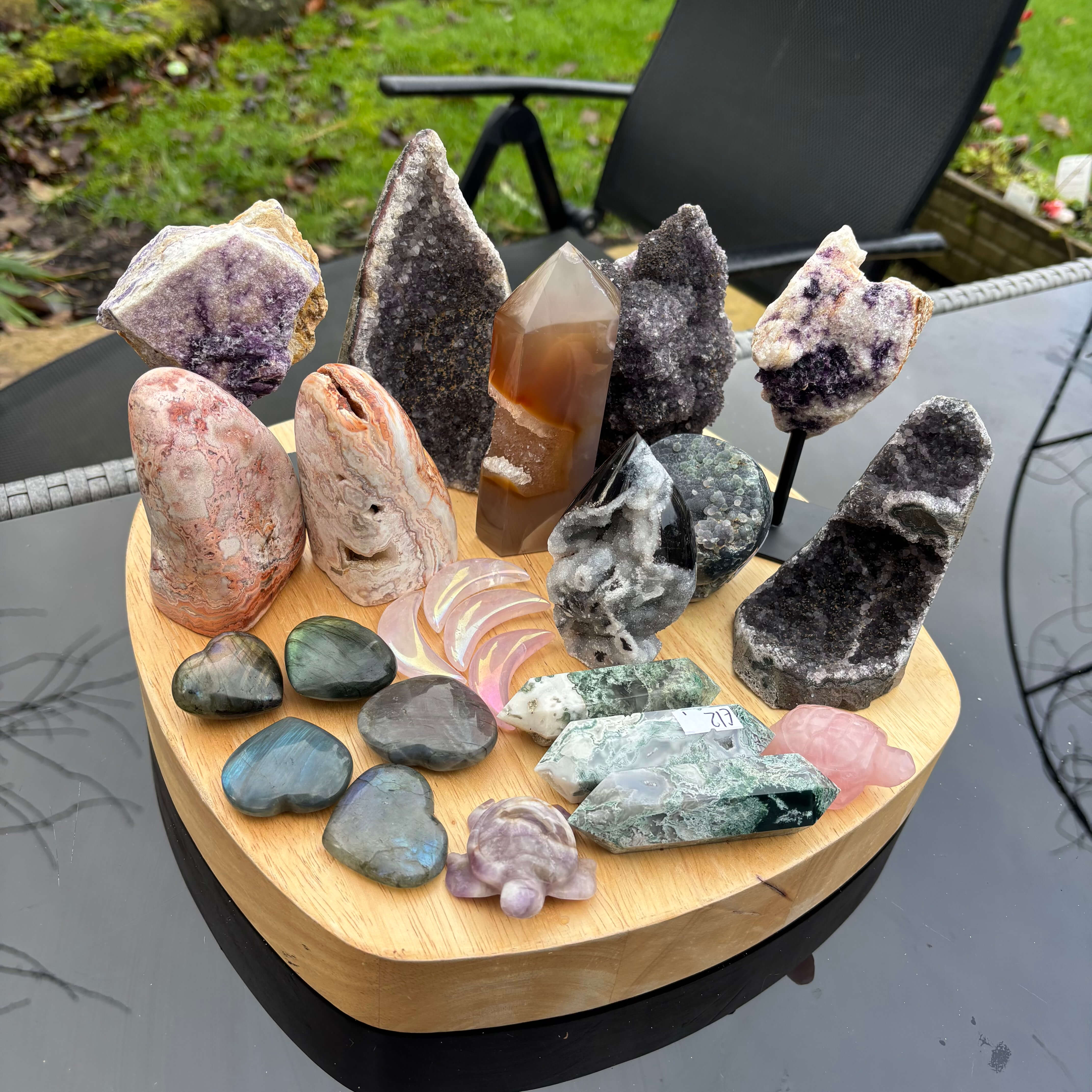 🎁 Mystery Products — Little Surprises & Feel‑Good Crystal Vibes
