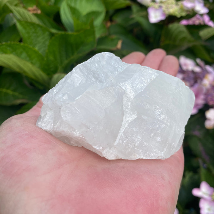 Raw White Quartz Crystal – Clarity &amp; Clean Energy
