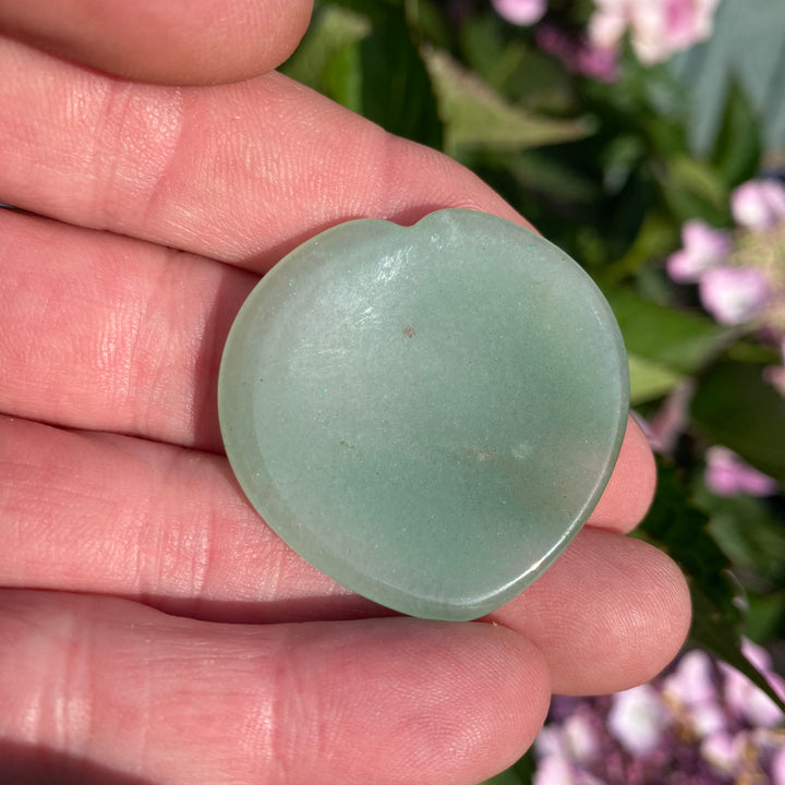Green Aventurine Heart Worry Stone – Growth &amp; Optimism