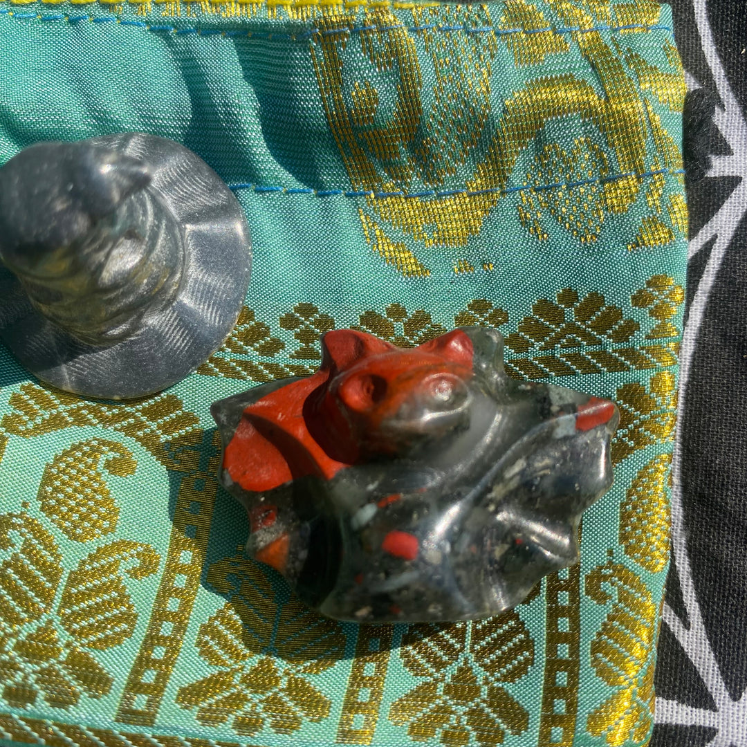 Silver Obsidian Witch’s Hat &amp; Bloodstone Bat Gift Set – Protective &amp; Grounding Energy