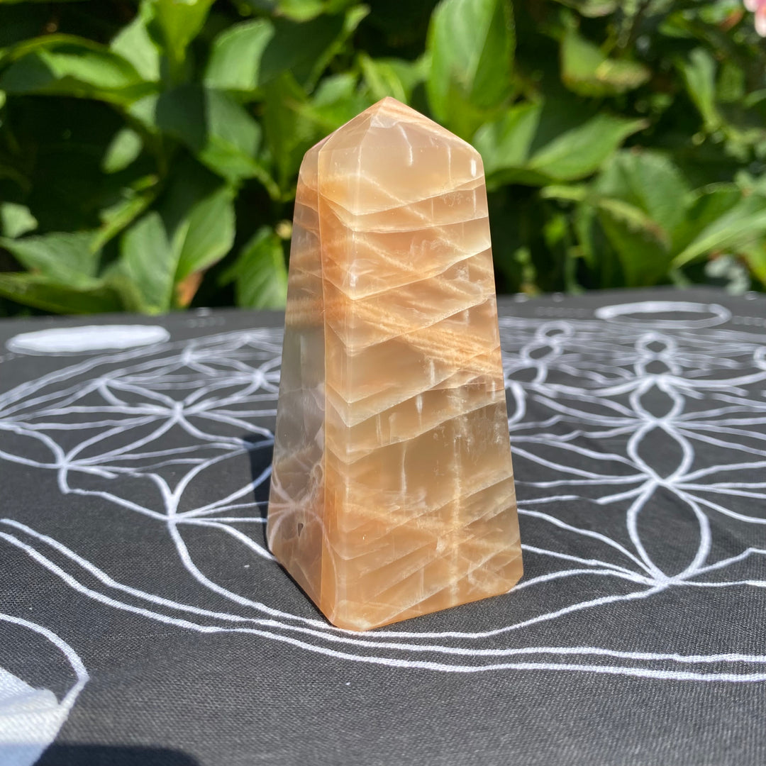 Peach Moonstone Crystal Tower – Intuition &amp; Gentle Calm