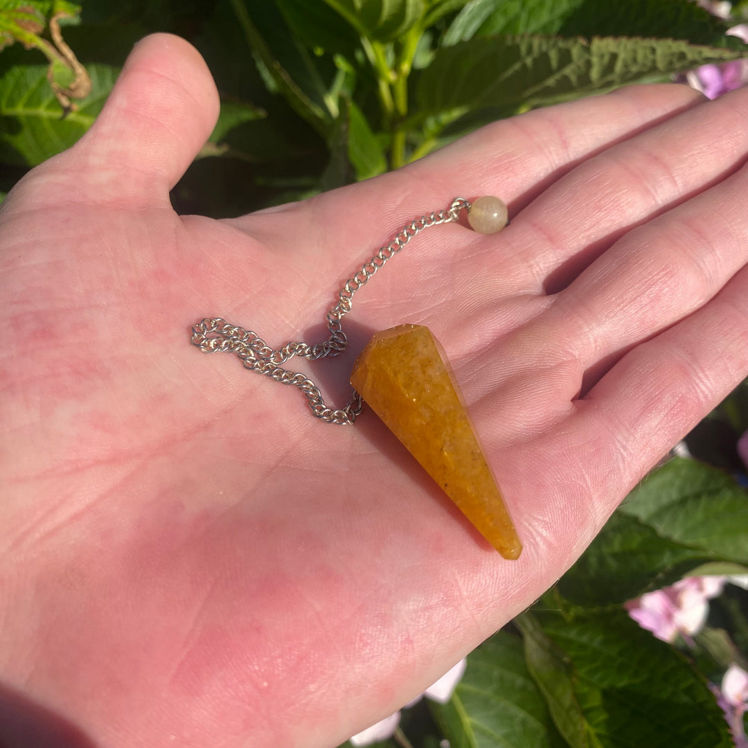 Golden Healer Pendulum — Warm Glow &amp; Gentle Spiritual Clarity