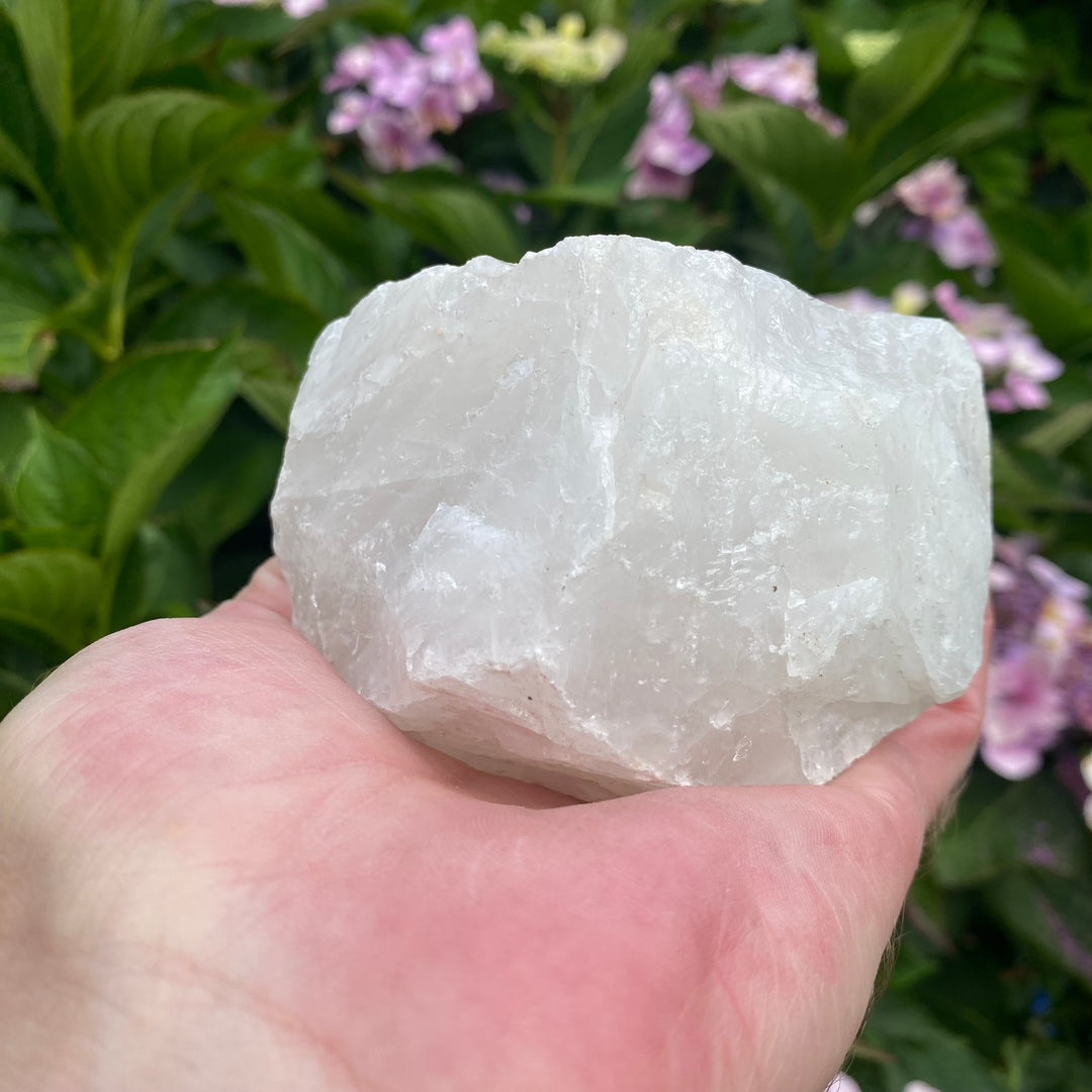 Raw White Quartz Crystal – Clarity &amp; Clean Energy