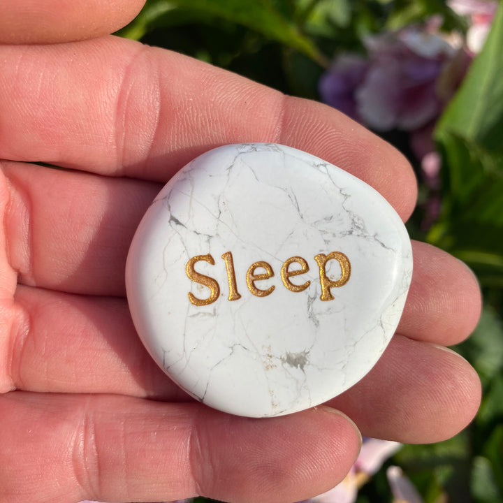 Howlite "SLEEP" Smoothstone – Sleep &amp; Quiet Mind