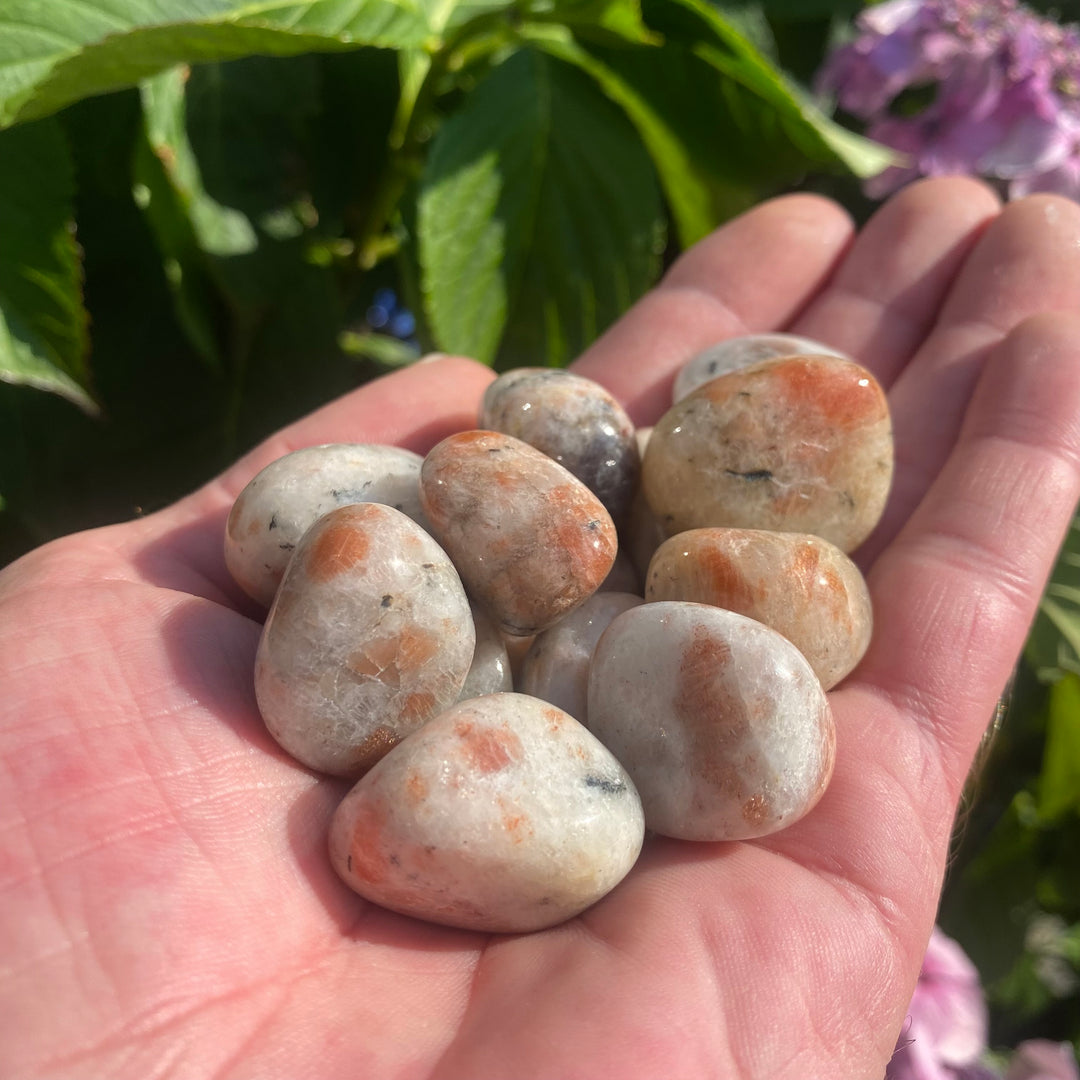 Sunstone Crystals Tumble Stones – Joy, Confidence &amp; Warm Energy