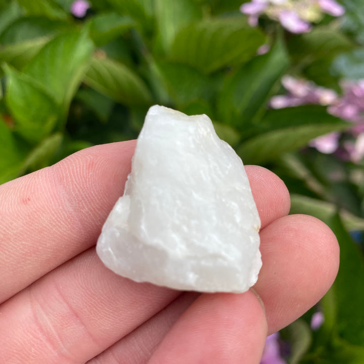 Small Raw White Quartz – Clarity &amp; Purification