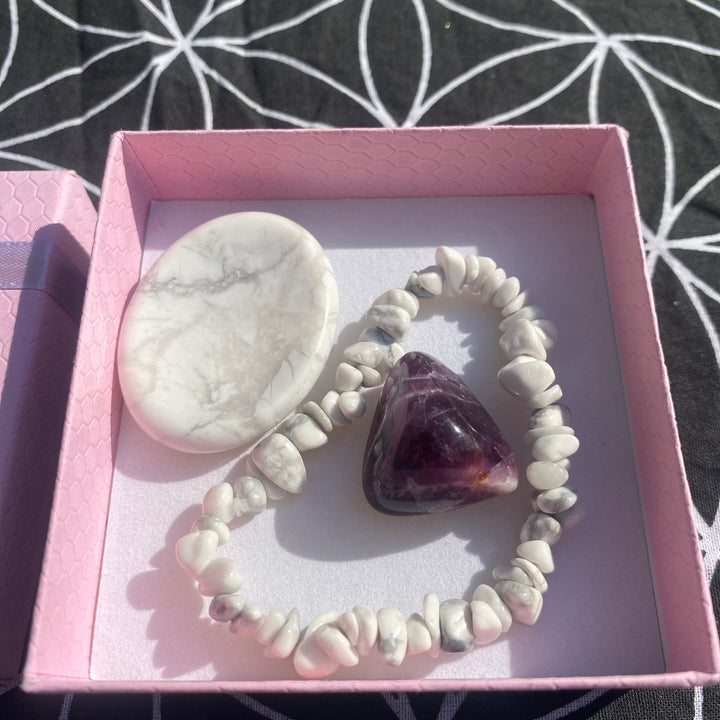 Howlite &amp; Amethyst Calm Gift Set - Peace &amp; Grounding
