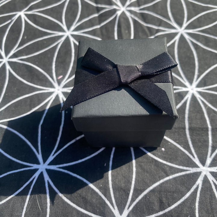 Rose Quartz Moon  &amp; Grey Agate Star Crystal Gift Set – Black Gift Box with Ribbon