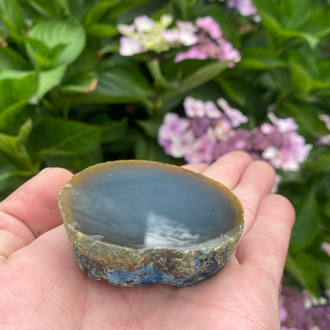 Small Round Grey Agate Slice – Grounding &amp; Calm Energy
