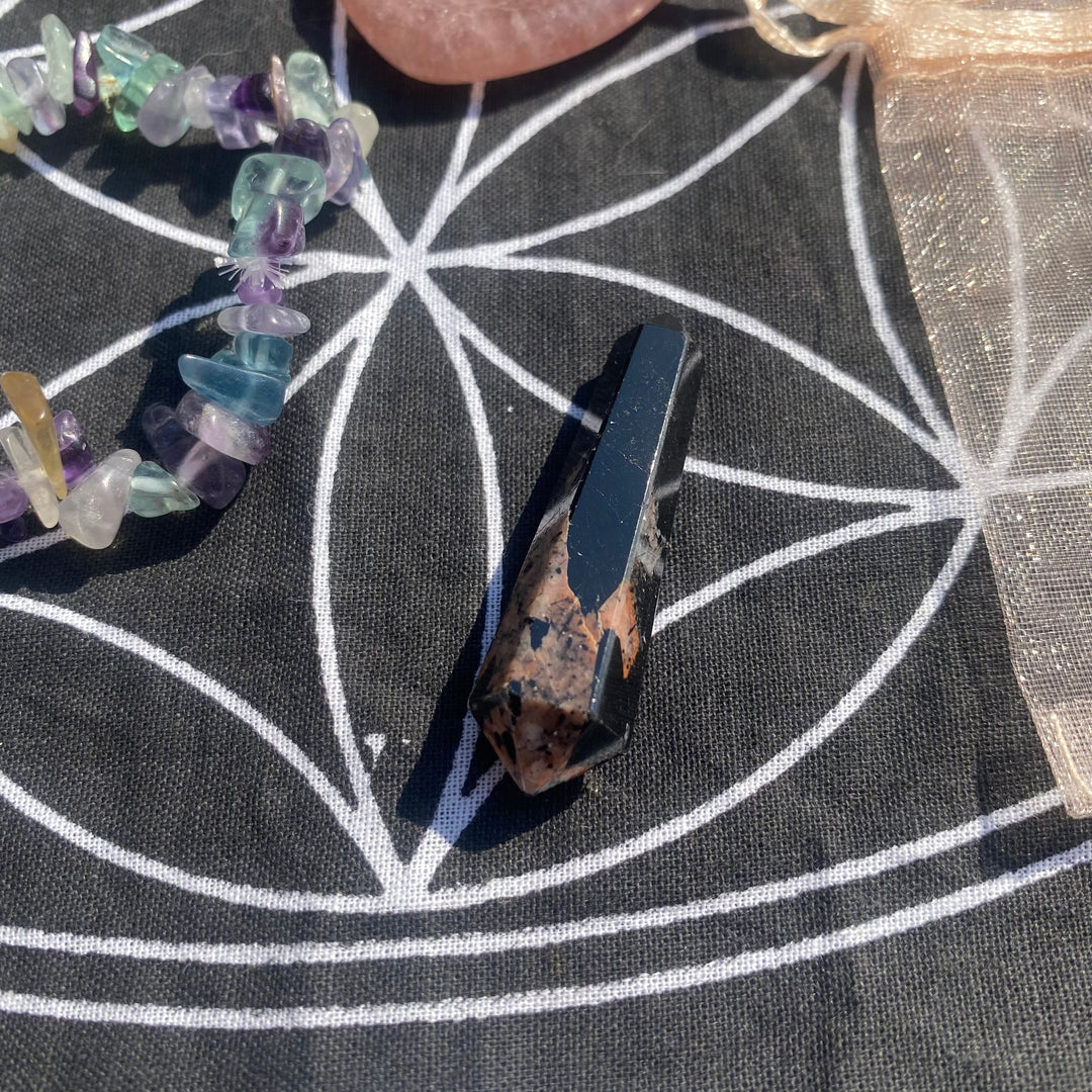 Crystal Gift Set – Fluorite Chip Bracelet, Mini Rhrodonite Point, Aventurine Hearts &amp; More in a Stylish Gift Box
