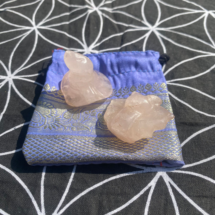 Rose Quartz Witch’s Hat &amp; Bat Gift Set – Heart Energy
