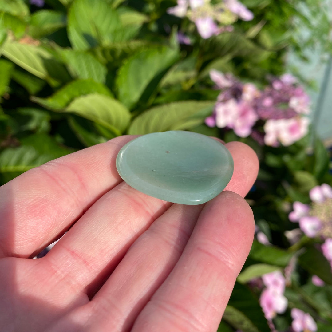 Green Aventurine Heart Worry Stone – Growth &amp; Optimism