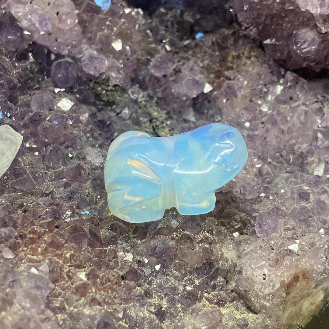 Opalite Frog Carving — Dreamy Glow &amp; Gentle Mystic Energy