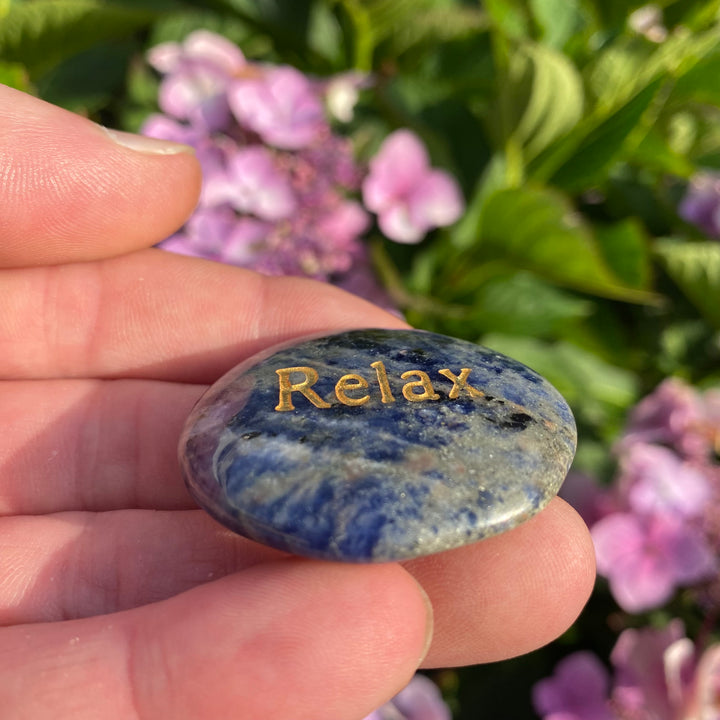 Sodalite "RELAX" Smoothstone – Relaxation &amp; Clarity