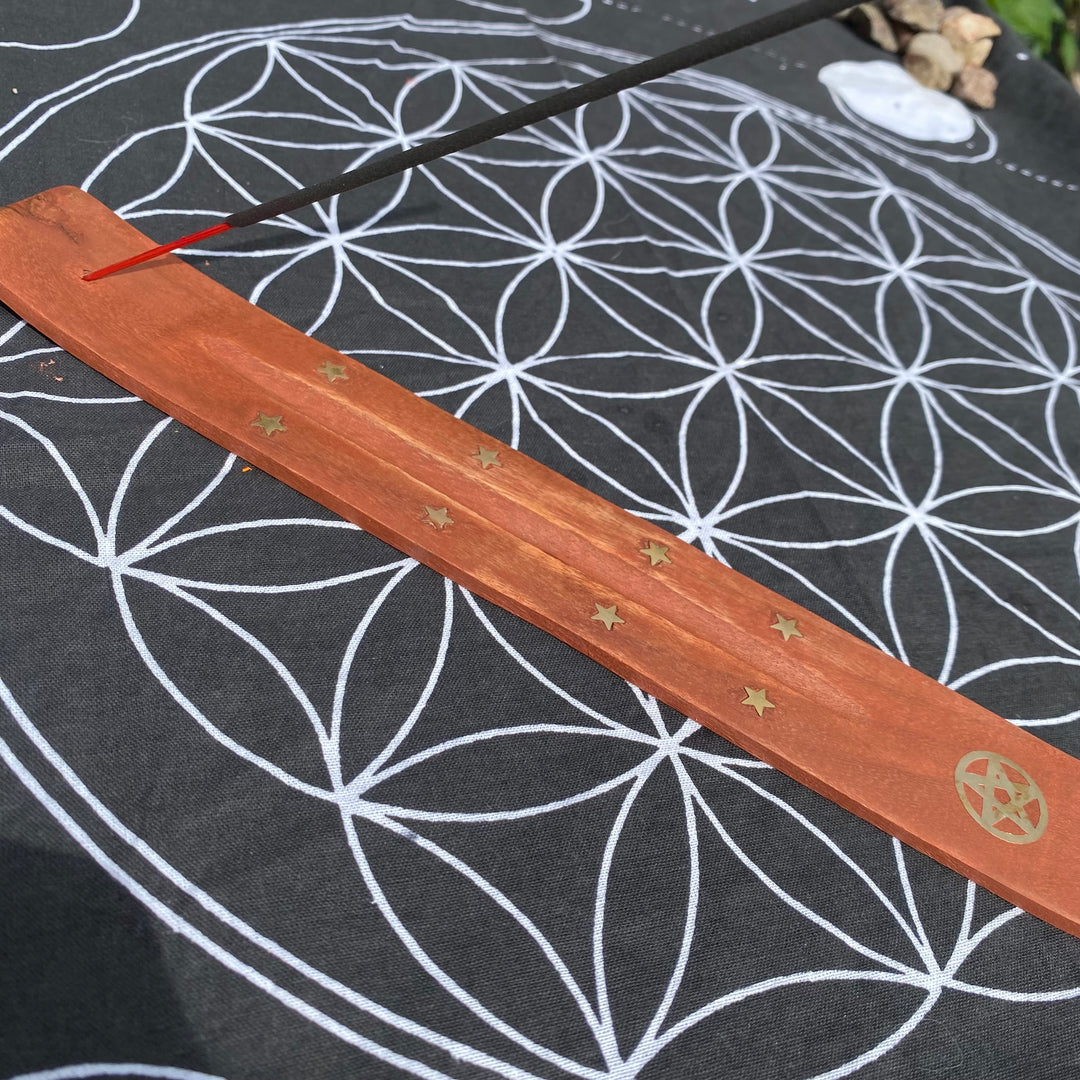 Wooden Incense Holder with Inlay – Calm &amp; Everyday Ritual
