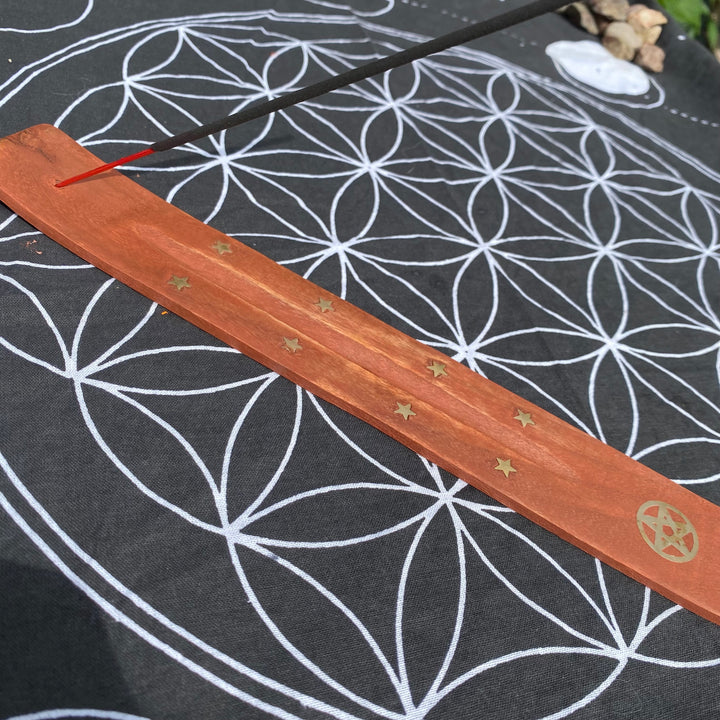 Wooden Incense Holder with Inlay – Calm &amp; Everyday Ritual
