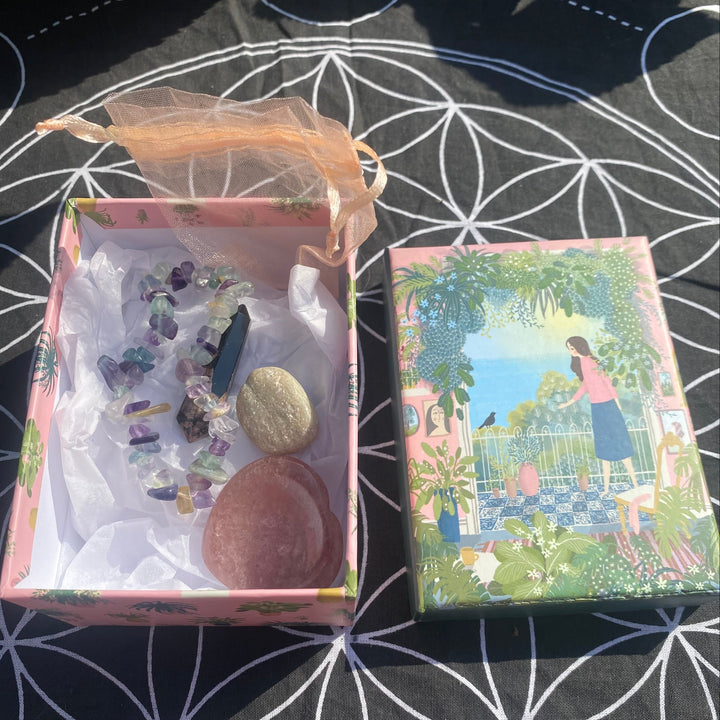 Crystal Gift Set – Fluorite Chip Bracelet, Mini Rhrodonite Point, Aventurine Hearts &amp; More in a Stylish Gift Box