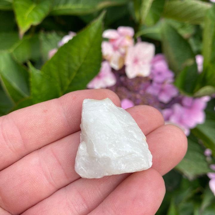 Small Raw White Quartz – Clarity &amp; Purification