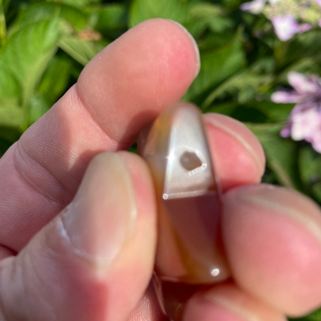 Carnelian Drilled Star Crystal Carving – Courage &amp; Motivation