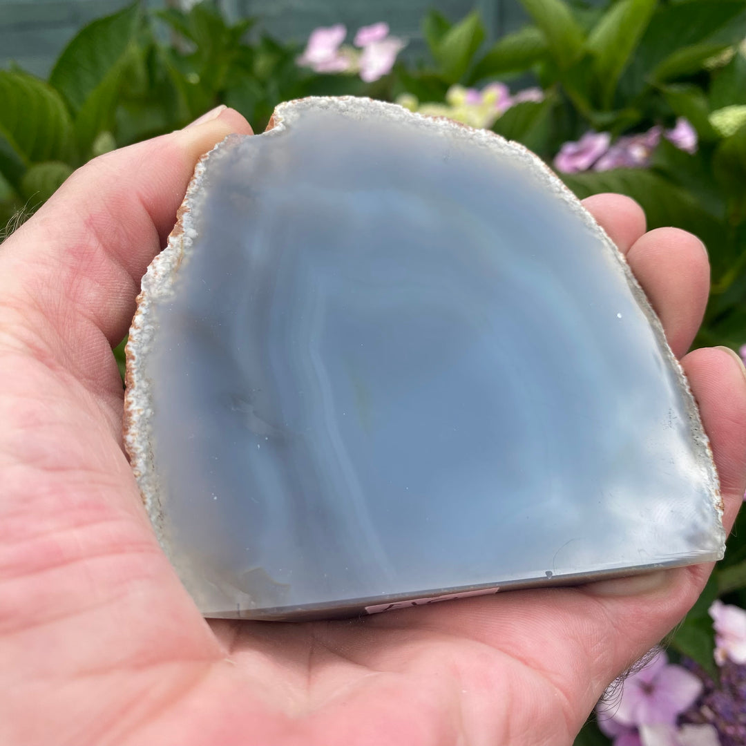 Grey Agate Slice – Grounding &amp; Calm Energy