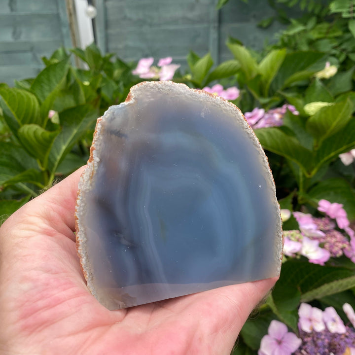 Grey Agate Slice – Grounding &amp; Calm Energy