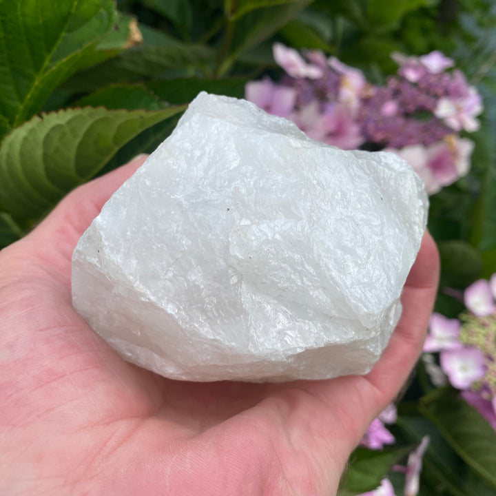 Raw White Quartz Crystal – Clarity &amp; Clean Energy