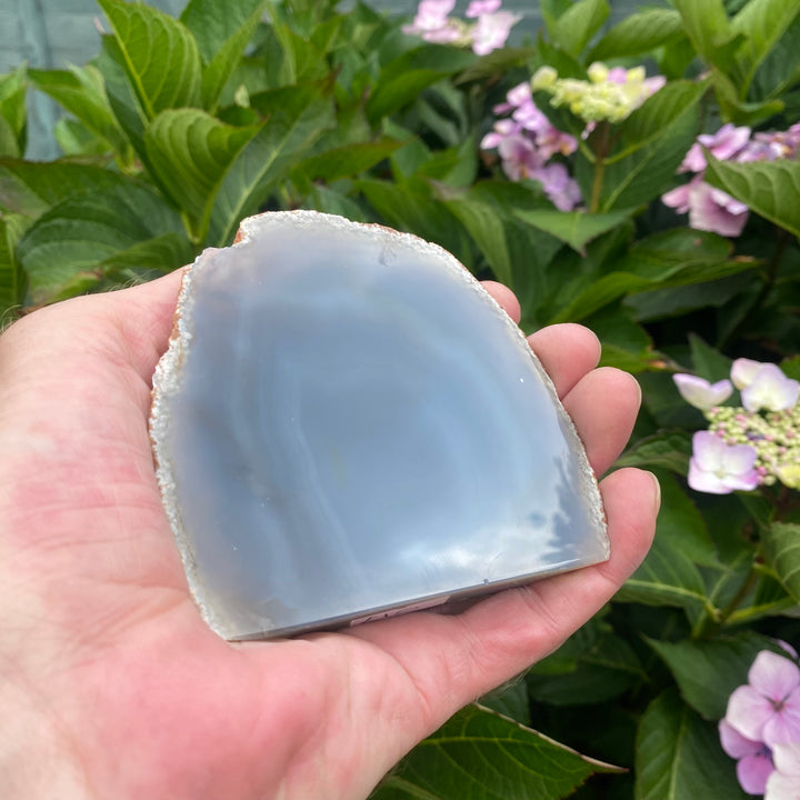 Grey Agate Slice – Grounding &amp; Calm Energy