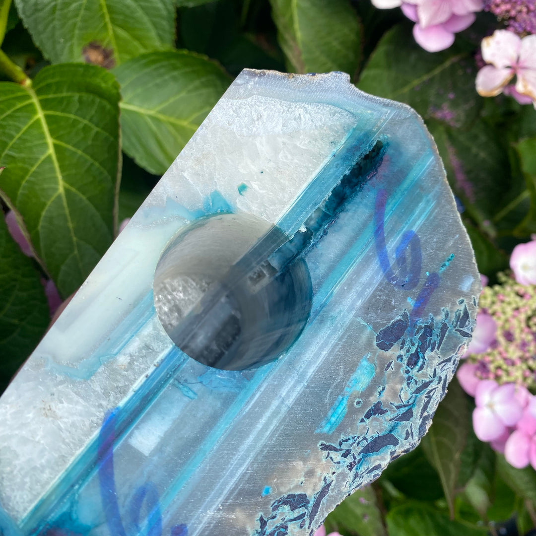 Large Cut Base Agate Crystal – Grounding Energy (LED Light Hole)
