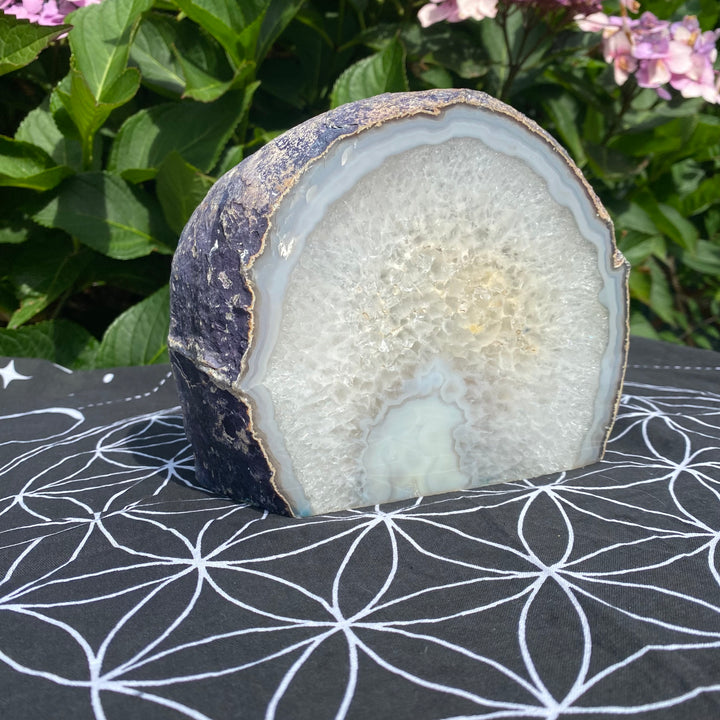 Large Cut Base Agate Crystal – Grounding Energy (LED Light Hole)