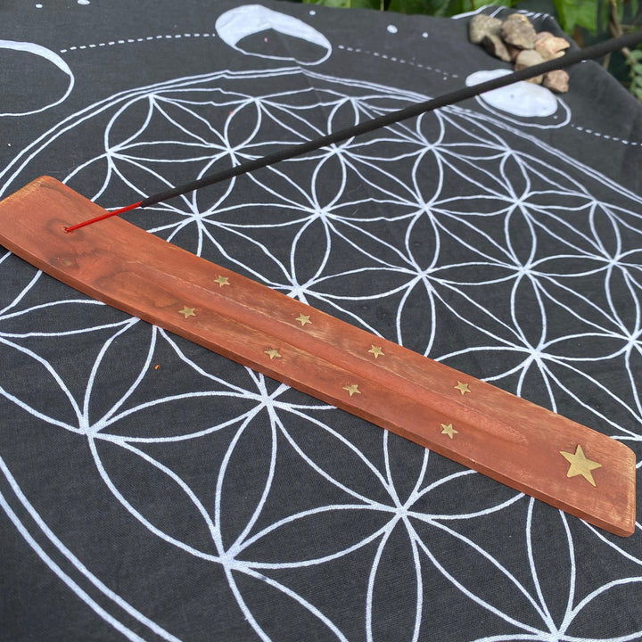Wooden Incense Holder with Inlay – Calm &amp; Everyday Ritual