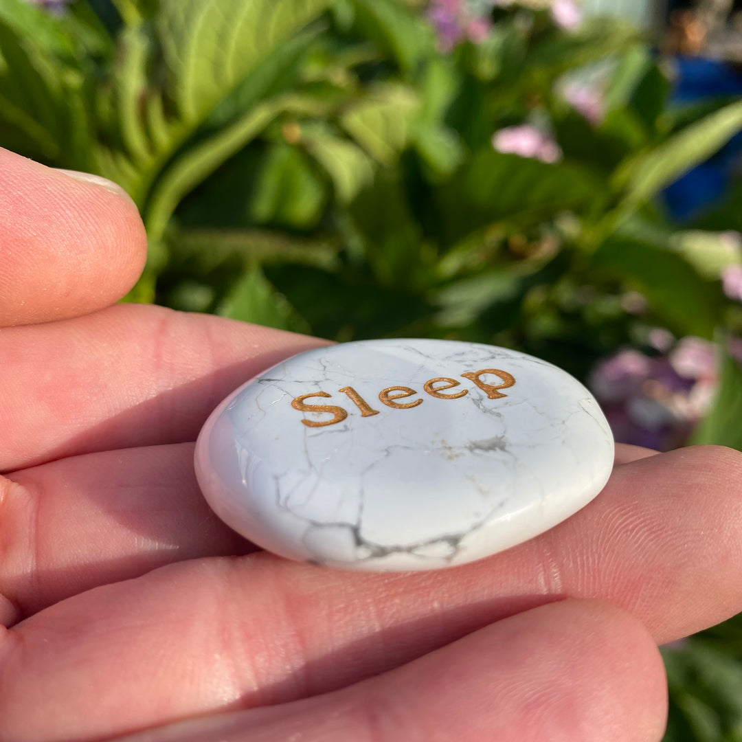 Howlite "SLEEP" Smoothstone – Sleep &amp; Quiet Mind