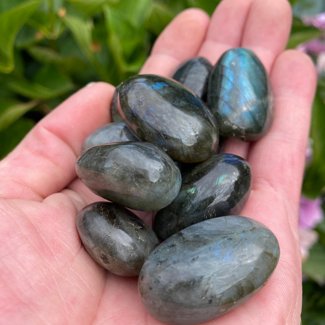 Labradorite Tumble Stones – Transformation &amp; Intuition
