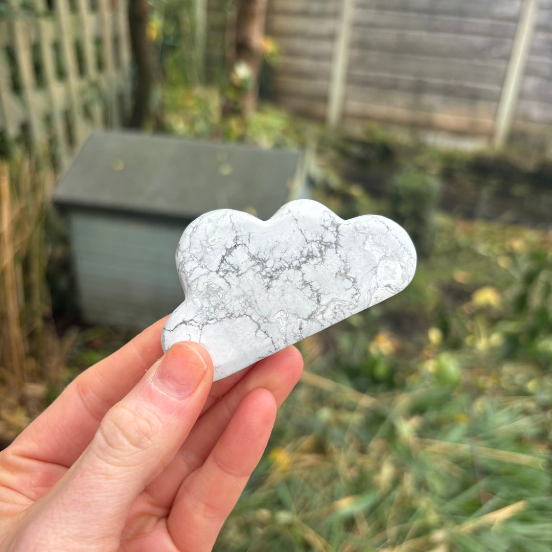 Howlite Cloud Crystal Carving