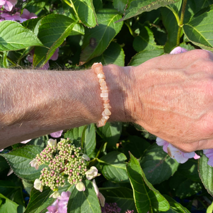Peach Moonstone Crystal Chip Bracelet | Calming &amp; Healing