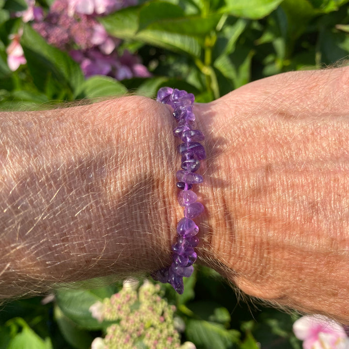 Amethyst Crystal Chip Bracelet | Peaceful Spiritual Clarity