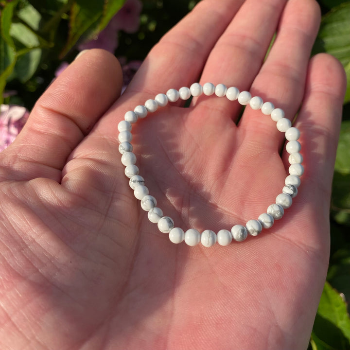 Howlite Mini Round Beaded Bracelet - Calming &amp; Peace