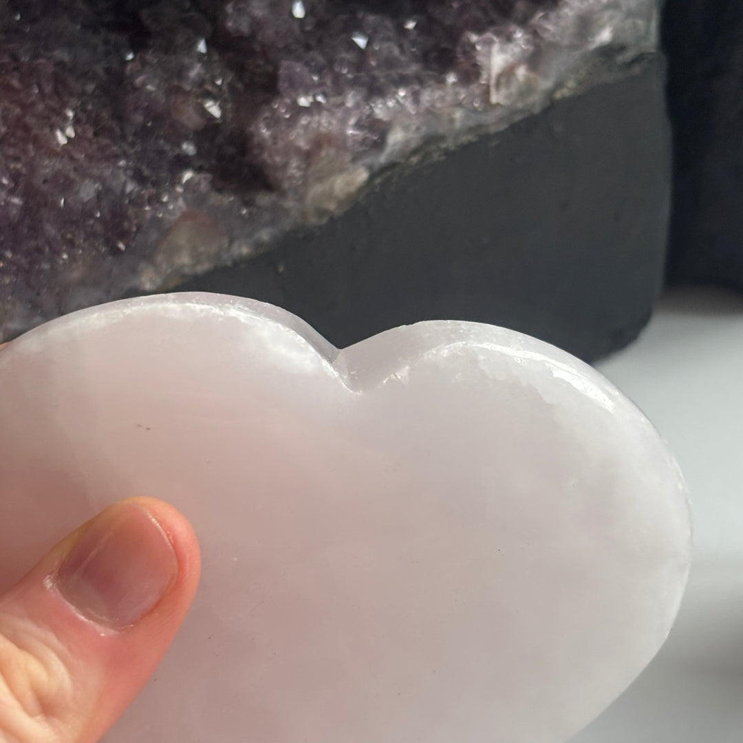 The Quirky Corner - Mangano Calcite Heart