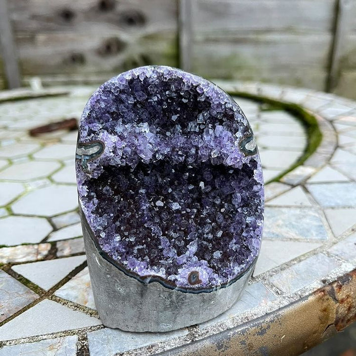 Amethyst Cut Base Point | Sleep &amp; Serenity