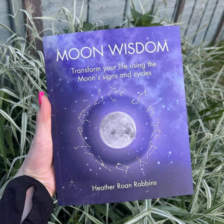 Moon Wisdom - Heather Roan Robbins